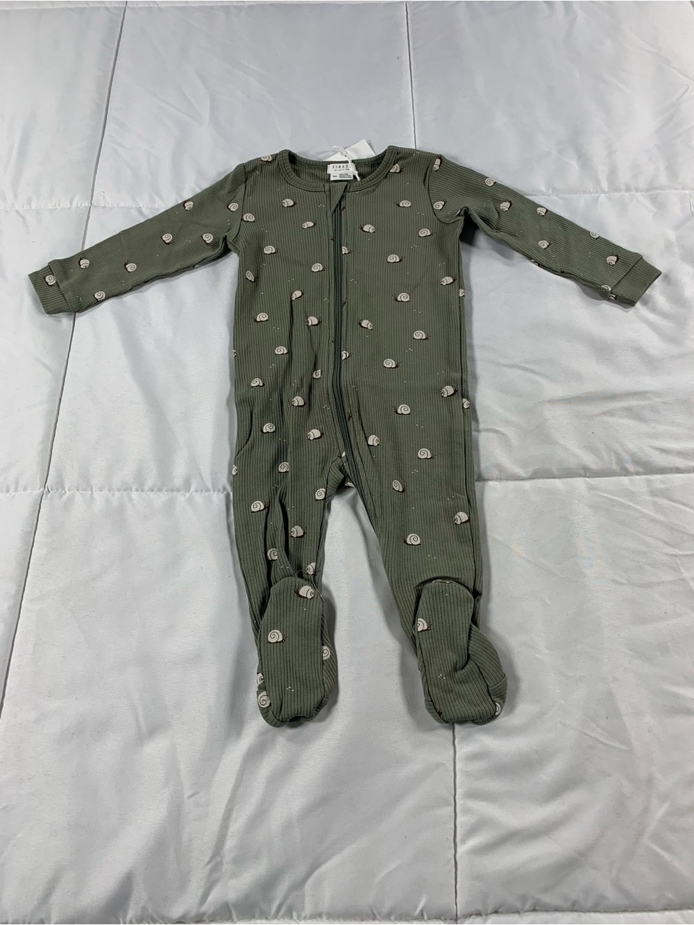 New Petit Lem footie pyjamas size 9M
